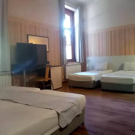 Hostal Rodgers *